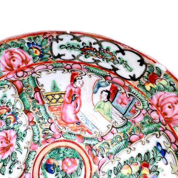 Antique Chinese Rose Medallion Bowl with Pinks and Greens Ancestors Floral - Picture 5 of 13